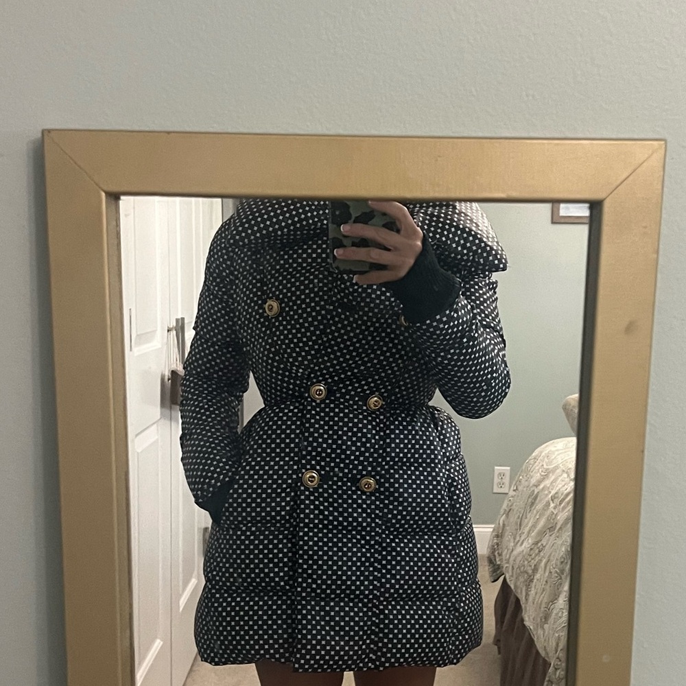 Juicy Couture Black and White Polka Dot Puffer Coat - Picture 2 of 2